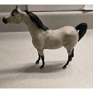 Breyer Proud Arabian Mare Dapple Grey – Vintage Model Horse